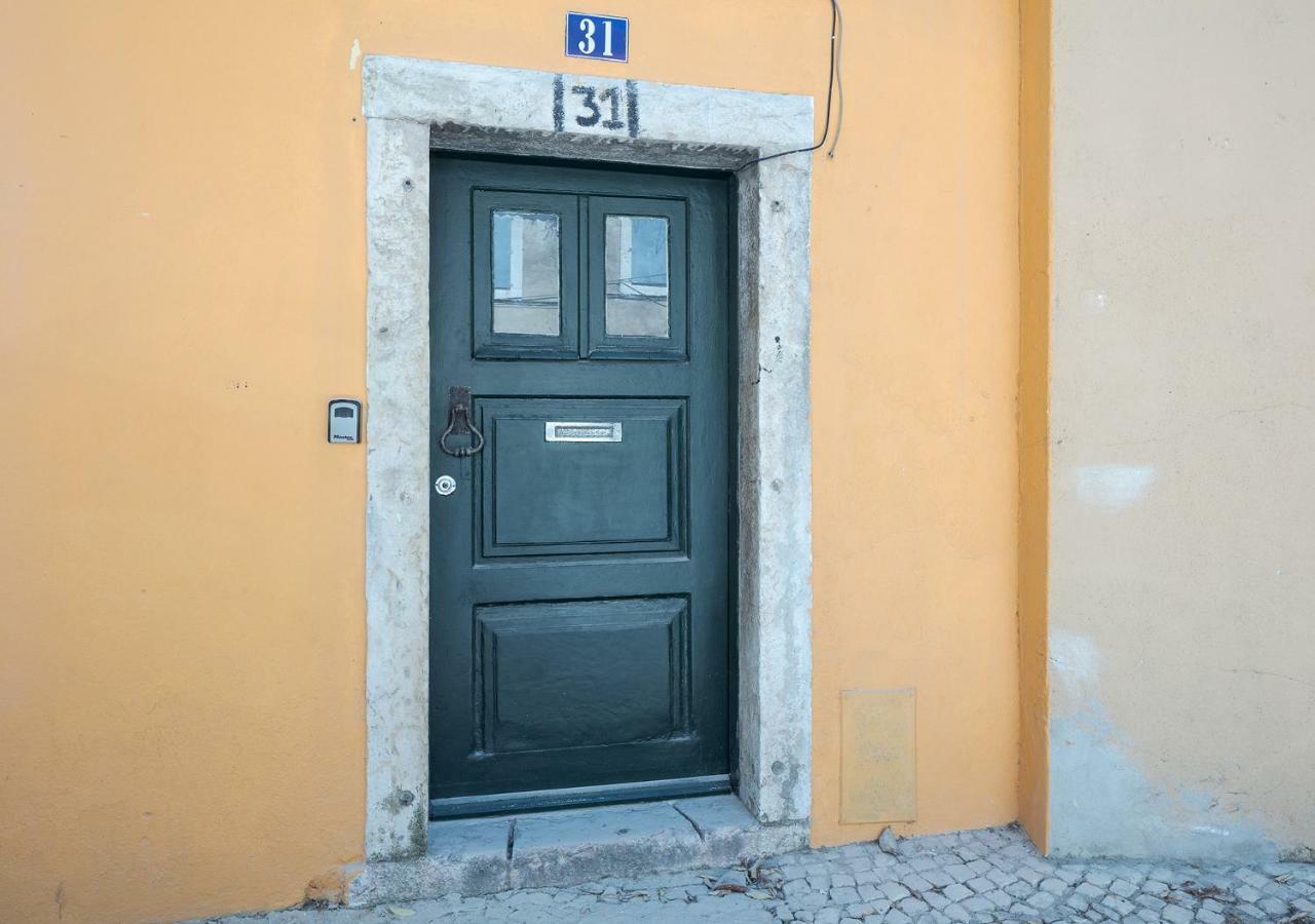 Studio Hideaway With Easy Access To Lisbon Center Exterior foto